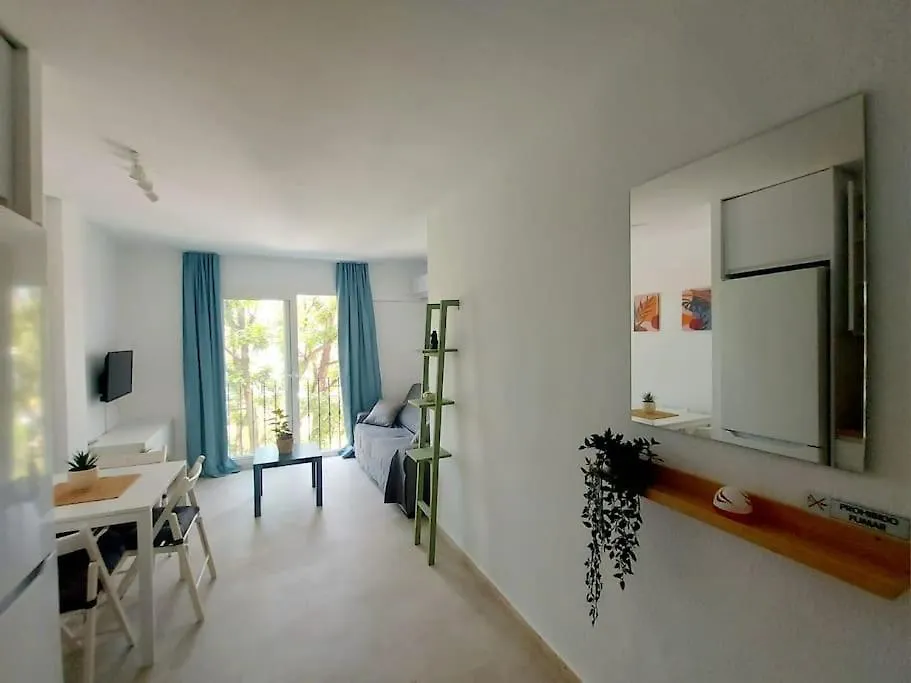 Nice Flat Close To The Centre Malaga Apartment